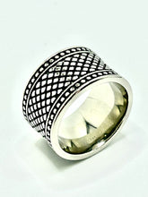 Load image into Gallery viewer, Mesh Weave Classic Band