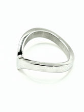 Load image into Gallery viewer, Lucky Wishbone Ring