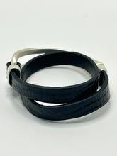 Load image into Gallery viewer, Black Leather Hook Bracelet