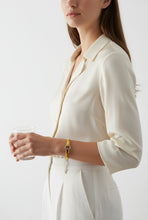 Load image into Gallery viewer, Ona Cuff Bangle