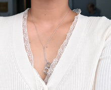 Load image into Gallery viewer, Duo leaf necklace