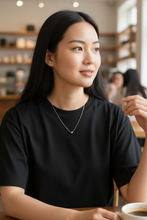 Load image into Gallery viewer, Solea Necklace