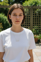 Load image into Gallery viewer, Forever loop pendant