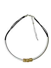 Load image into Gallery viewer, Solara Arc Necklace