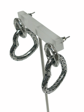 Load image into Gallery viewer, HEART GLOW EARRINGS