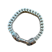 Load image into Gallery viewer, Titan weave bracelet