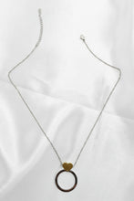 Load image into Gallery viewer, Heart&amp;circle pendant necklace