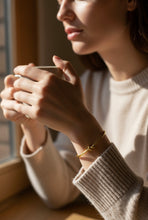 Load image into Gallery viewer, Bond Loop Bracelet