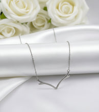 Load image into Gallery viewer, Antlera Necklace