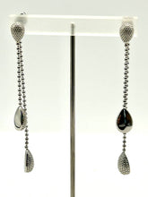 Load image into Gallery viewer, Sandy Drop Earrings