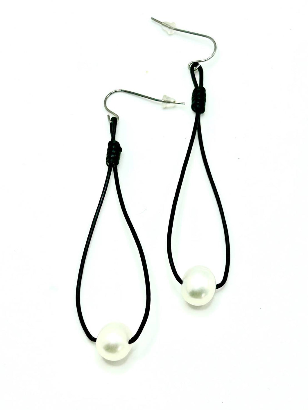 Noir Pearl Arc Earrings