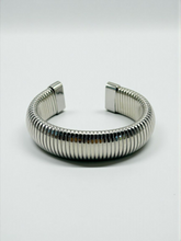 Load image into Gallery viewer, Torque femme bracelet