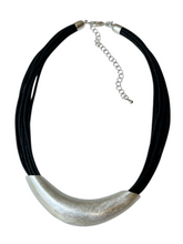 Load image into Gallery viewer, Serein Charm Necklace