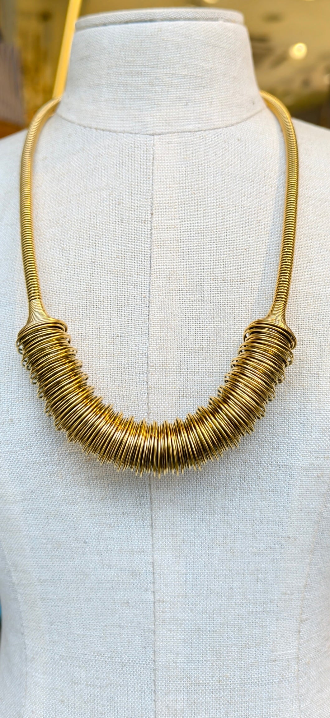 Eterna spiral necklace