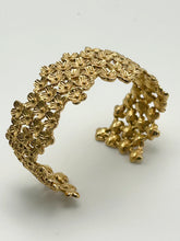 Load image into Gallery viewer, Garden Whisper