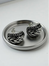 Load image into Gallery viewer, Braidcrest Hoops