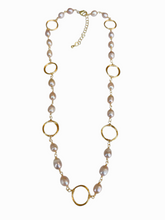 Load image into Gallery viewer, Serene Loop Necklace