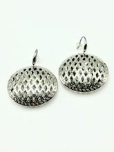 Load image into Gallery viewer, Bohemian Filigree Hoop Earrings